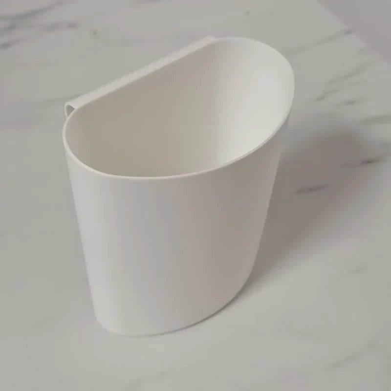 panier suspendu en plastique pour rangement pratique et organisé - vue 6 sur 15