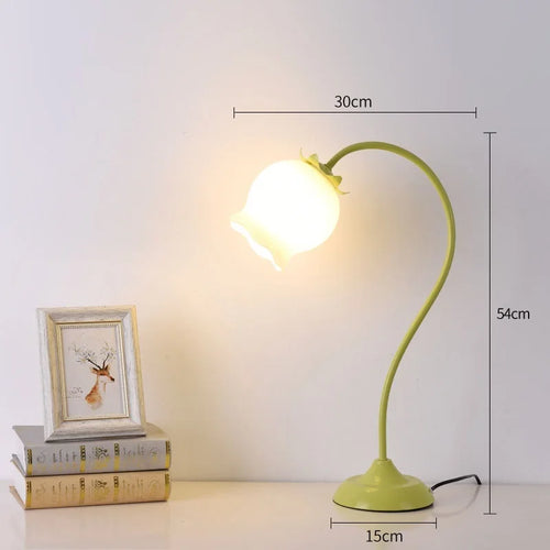 lampe de chevet style américain avec motifs floraux pour cadeau anniversaire - vue 9 sur 8