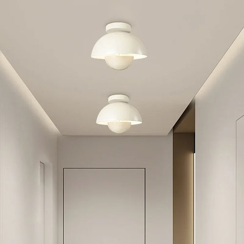 plafonnier led semi-circulaire moderne pour allée balcon escalier - vue 4 sur 12