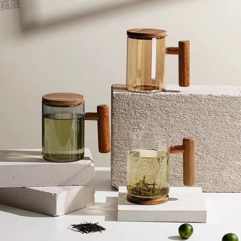 tasse en verre borosilicate avec poignée en bois et couvercle - vue 3 sur 8