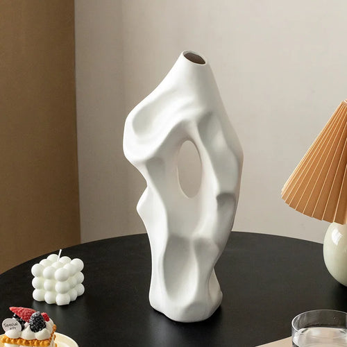 vase moderne en céramique pour décoration et arrangements floraux - vue 2 sur 7
