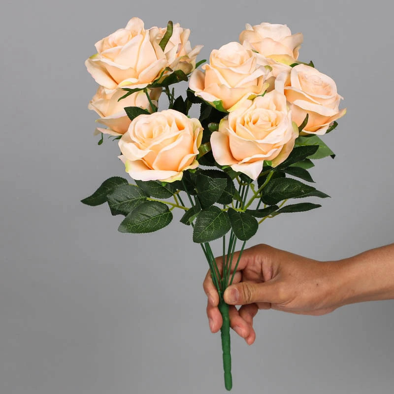 bouquet de roses artificielles en soie pour décoration intérieure - vue 8 sur 15