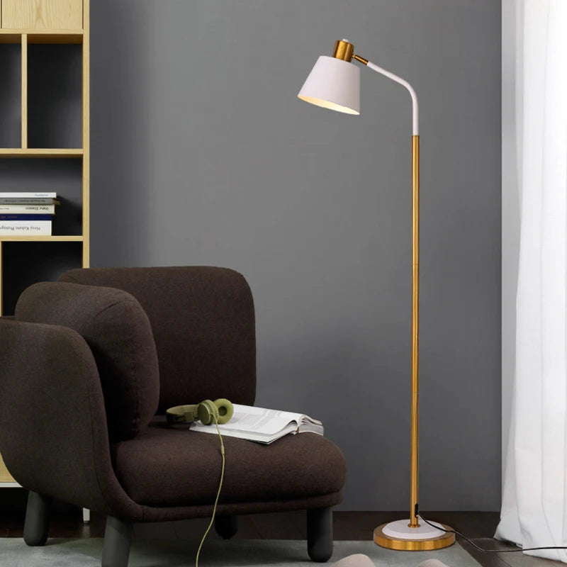 lampadaire nordique créatif avec interrupteur à pied décoratif - vue 4 sur 8