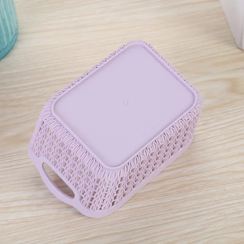 panier de rangement portable en rotin et plastique pour divers articles - vue 4 sur 9