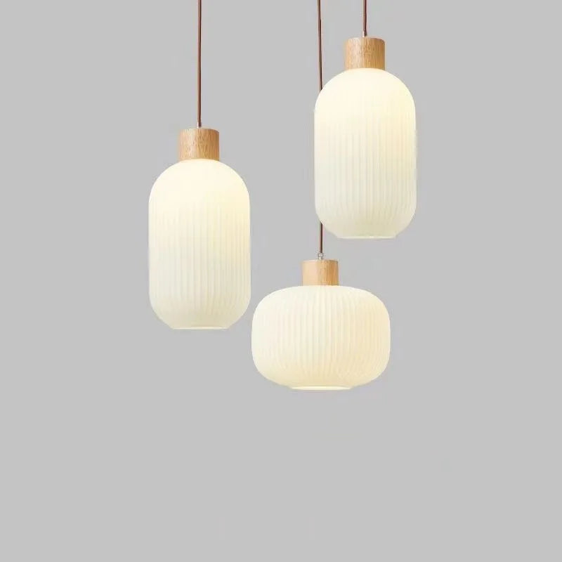 suspension en verre avec décor nordique en bois - vue 3 sur 11