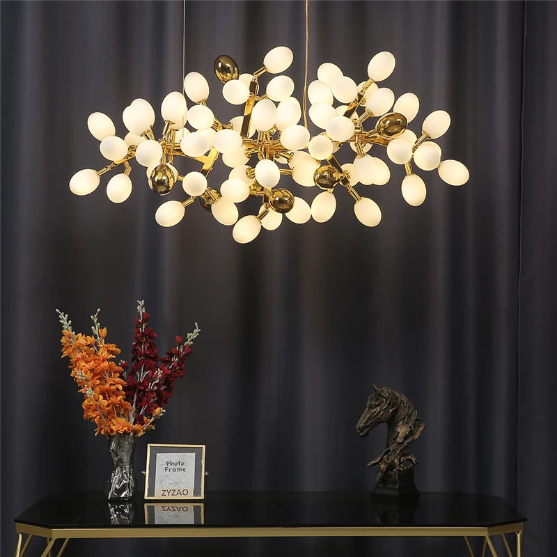 lustre moderne en or en forme de raisin pour intérieur élégant - vue 5 sur 11