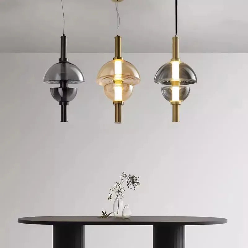 suspension en verre coloré design nordique pour éclairage élégant - vue 1 sur 11