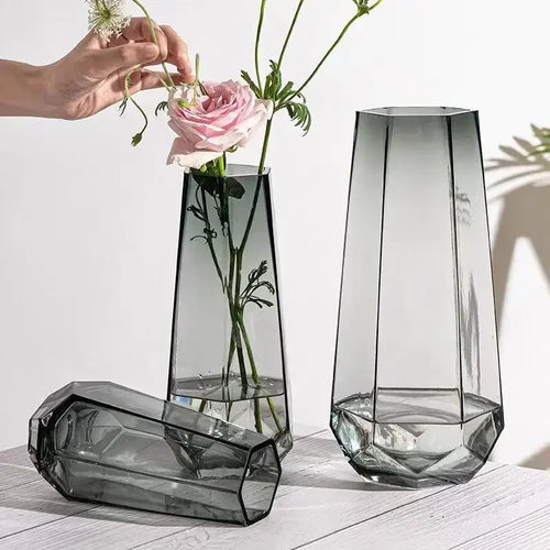 vase créatif en verre transparent pour fleurs décoratives - vue 4 sur 14