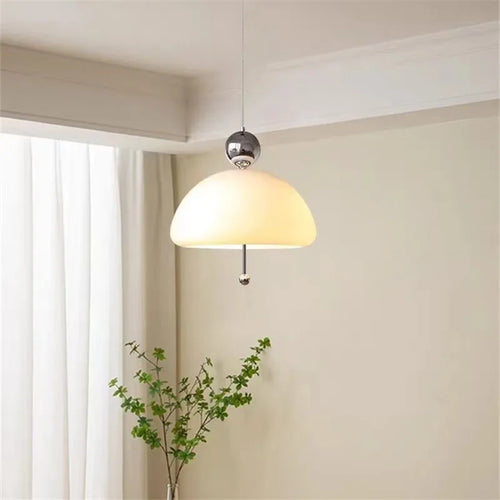 suspension bauhaus en verre blanc style médiéval pour intérieur élégant - vue 5 sur 11