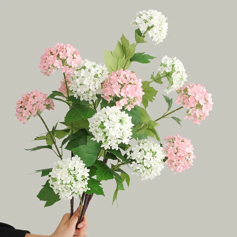 bouquet d'hortensias artificiels en soie pour décoration de mariage - vue 3 sur 13