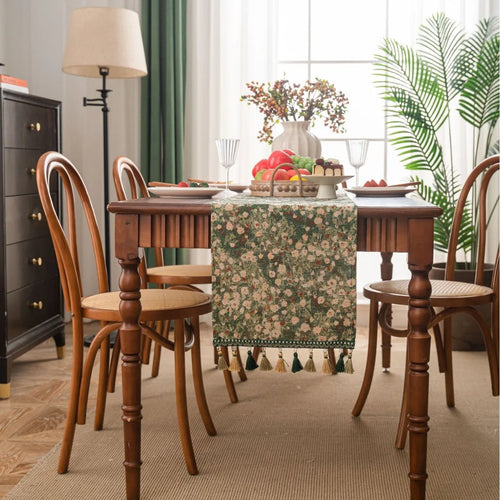 Chemin de table jacquard vert floral pompons campagne - vue 5 sur 6