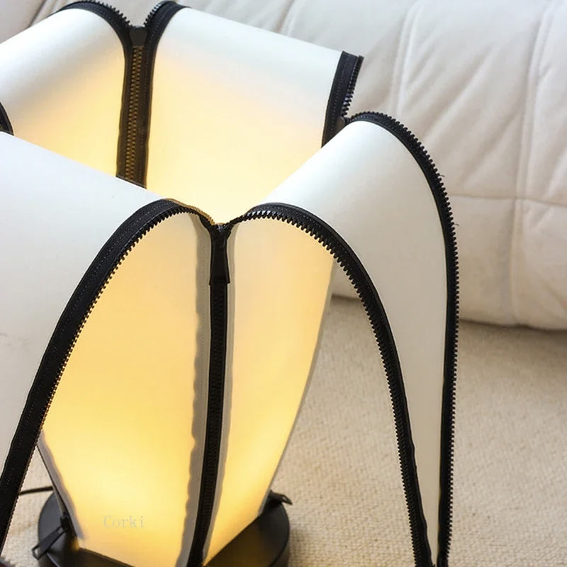 lampe de bureau tulipe style Bauhaus design ambiance élégante - vue 6 sur 7