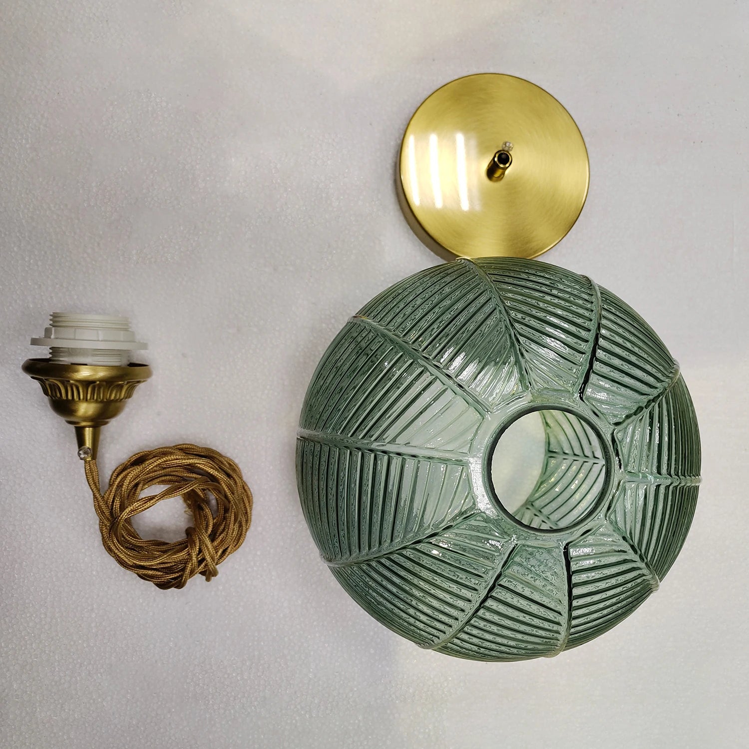 suspension moderne en verre pour éclairage intérieur décoratif - vue 4 sur 8