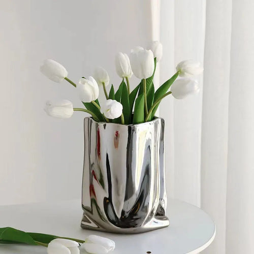 vase en céramique avec volants argentés pour fleurs décoratives - vue 3 sur 12