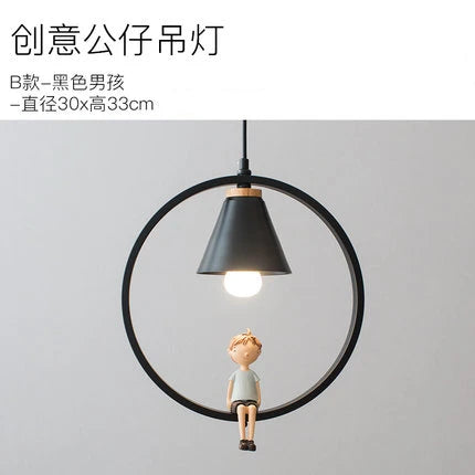 suspension moderne en résine avec décoration de poupée - vue 11 sur 16