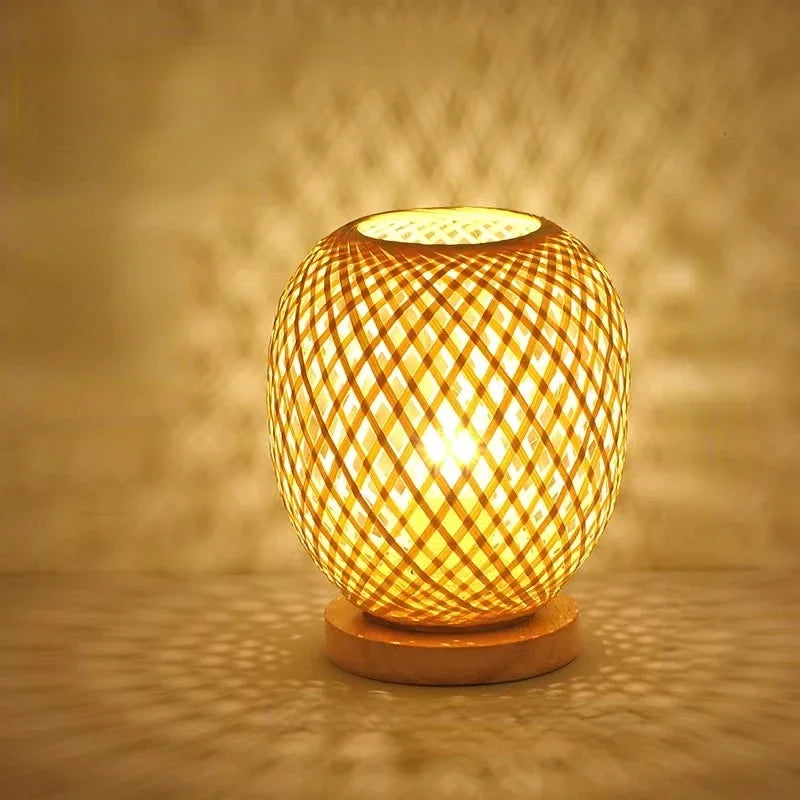Bamboo Weaving Table Lamp with Handmade Natural Wooden Base, Retro Desk Lamp Reading Light Home Decor  Table Lamp - vue 4 sur 6