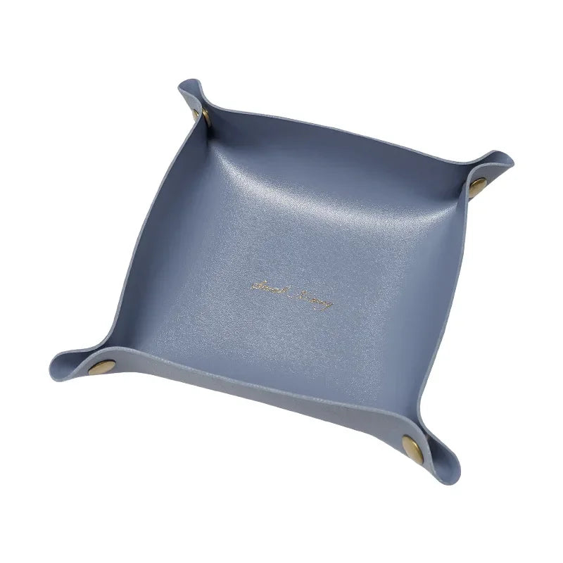 boîte de rangement nordique en cuir pour bureau et bijoux - vue 15 sur 19