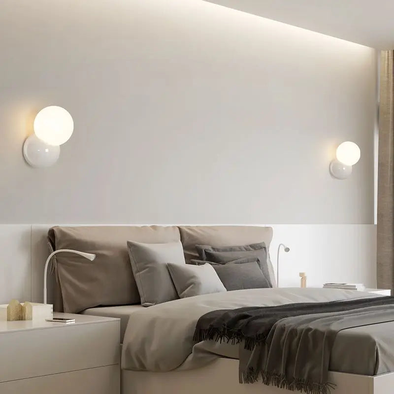 Applique murale boule ronde nordique pour éclairage de chambre à coucher crème blanc jaune lampe de chevet salon allée couloir hôtel escalier - vue 5 sur 9