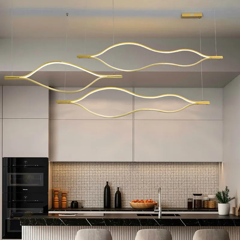 lustre led créatif postmoderne en forme de lèvre - vue 4 sur 11