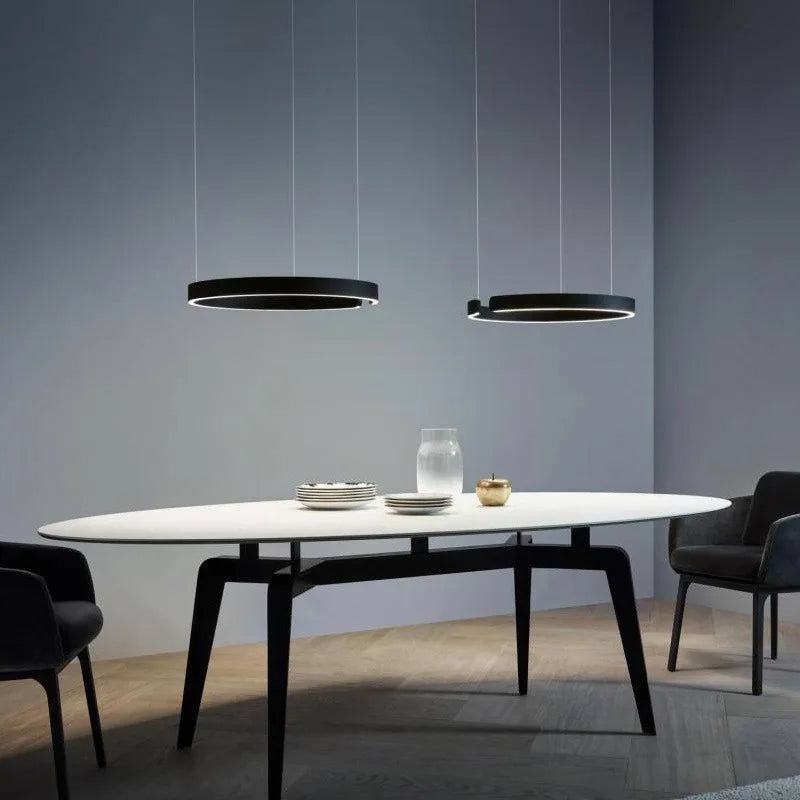 lustre à anneau en c design allemand avec couleurs changeantes - vue 1 sur 24