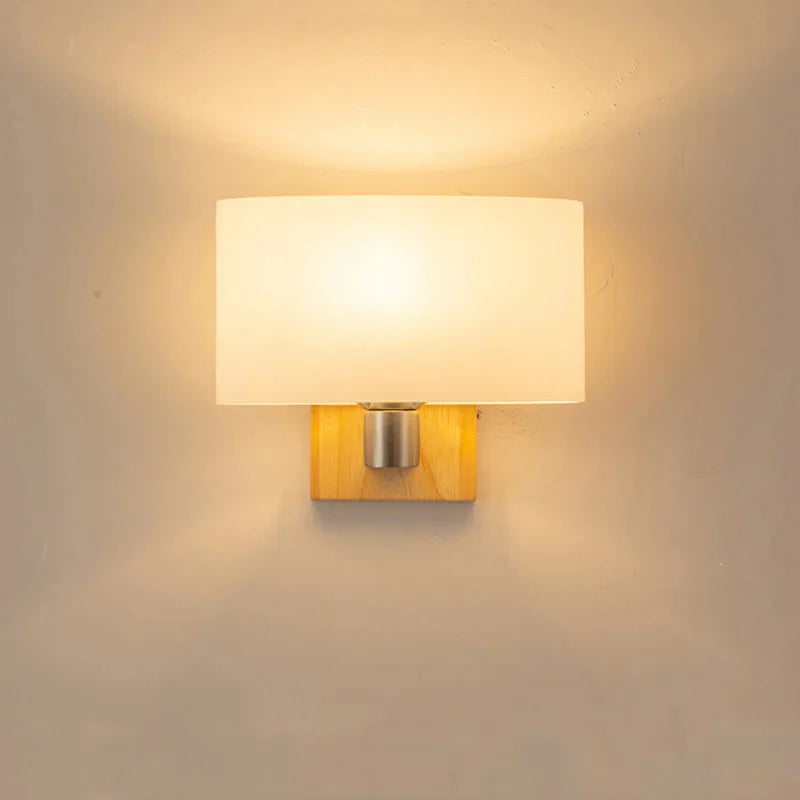 applique murale led créative en bois massif et verre style nordique décorative - vue 1 sur 7