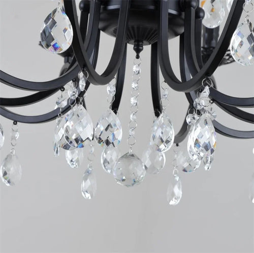 lustre en fer forgé avec suspensions en cristal pour intérieur élégant - vue 5 sur 10