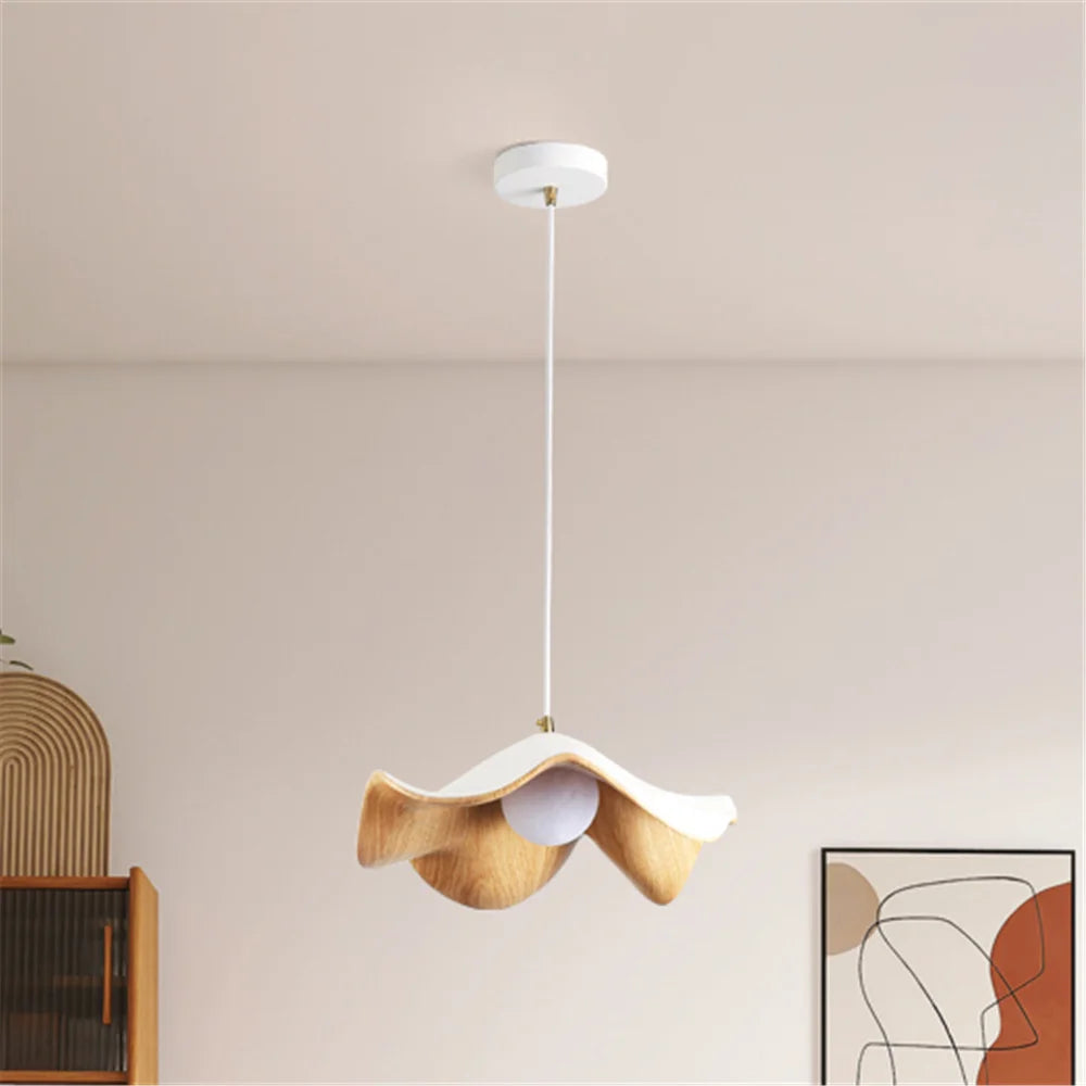 suspension en fer et bois style cottage nordique pour restaurant et loft - vue 6 sur 8