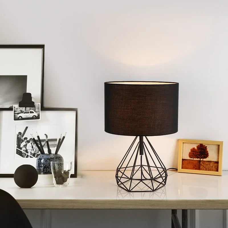 lampes de table géométriques rétro nordiques créatives pour décoration intérieure - vue 3 sur 10