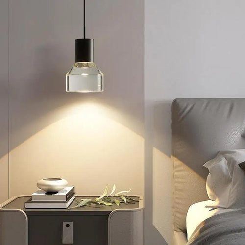 suspension LED en forme de diamant moderne et élégante - vue 2 sur 10