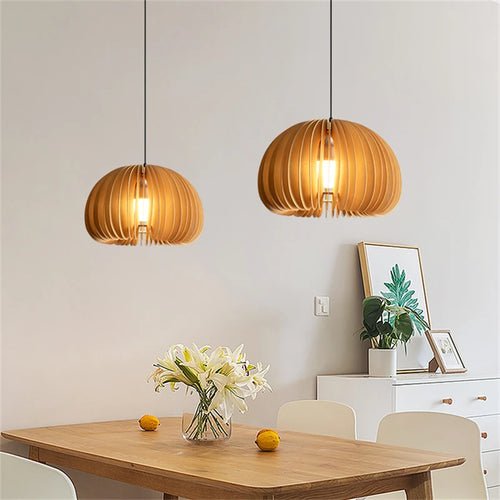 suspension moderne en bois en forme de citrouille artisanale pour décoration - vue 2 sur 19