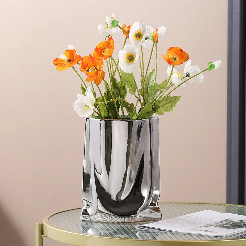 vase en céramique avec volants argentés pour fleurs décoratives - vue 4 sur 12