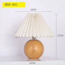 lampe à poser moderne en bois et rotin pour décoration intérieure