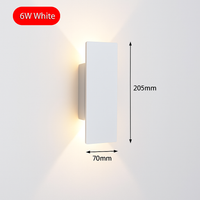 Applique murale aluminium maison couloir