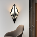 Applique murale design LED en métal de forme triangulaire Bumbee