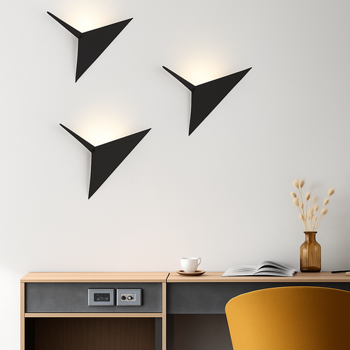 Applique murale design à LED en triangle métal Loft - vue 3 sur 6