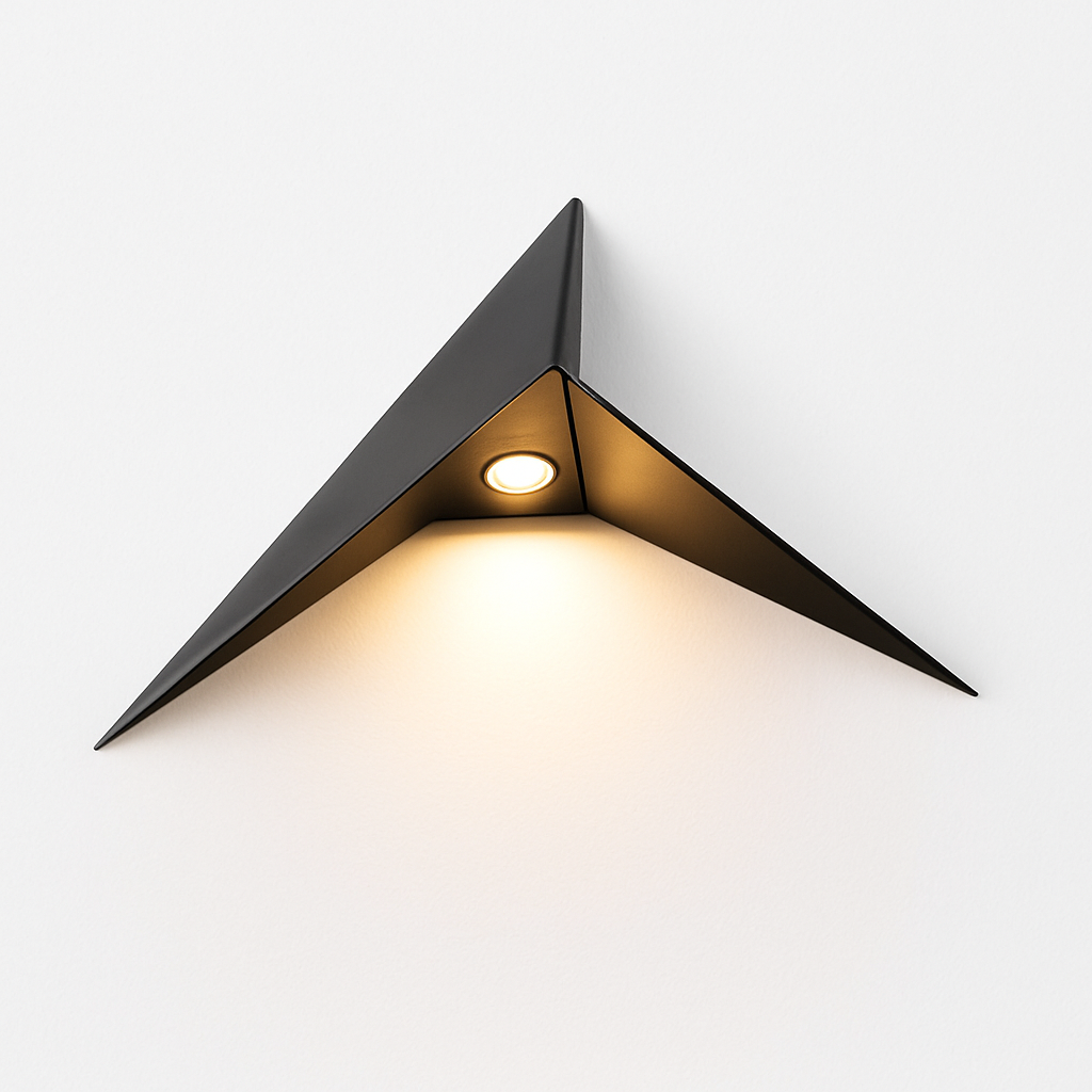 Applique murale design à LED en triangle métal Loft - vue 4 sur 6