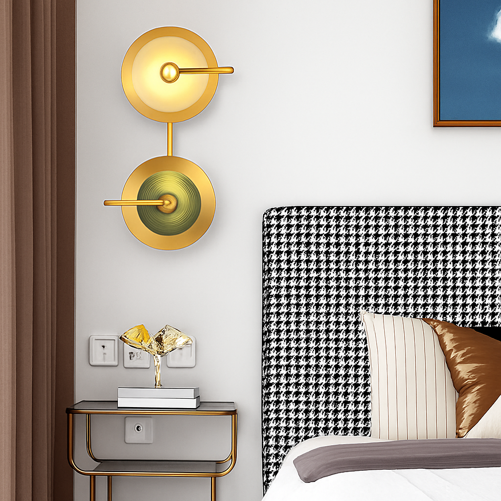Applique murale design LED ronde en métal doré Light - vue 4 sur 8