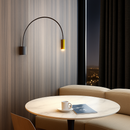 applique murale led en arc doré design moderne pour intérieur élégant