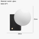applique-murale-minimaliste-en-m-tal-avec-ampoule-en-verre-5.png
