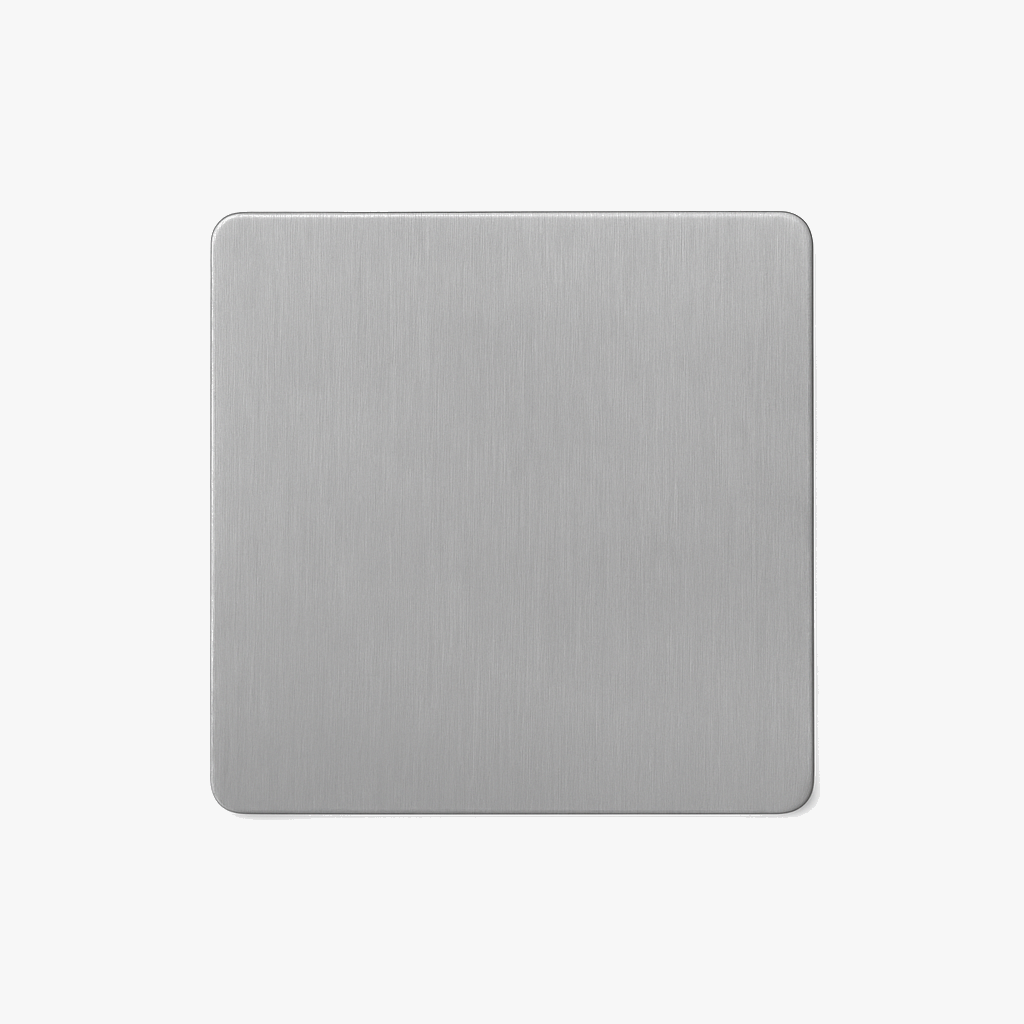 Cache prise plate en acier gris clair brossé bords arrondis