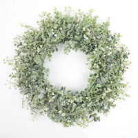couronne d'eucalyptus pour décoration de fête suspendue