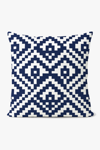 coussin géométrique bleu marine pour décoration intérieure