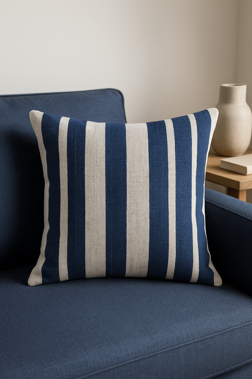 housse de coussin à motif géométrique bleu foncé pour décoration intérieure - vue 2 sur 2