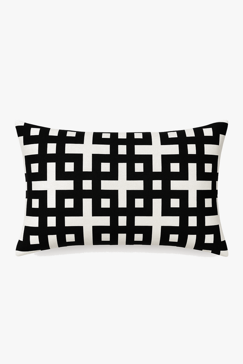 housse-de-coussin-d-corative-g-om-trique-noir-et-blanc-0.png