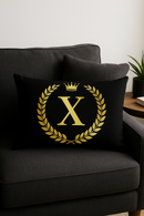 housse de coussin décorative lettres noires et dorées