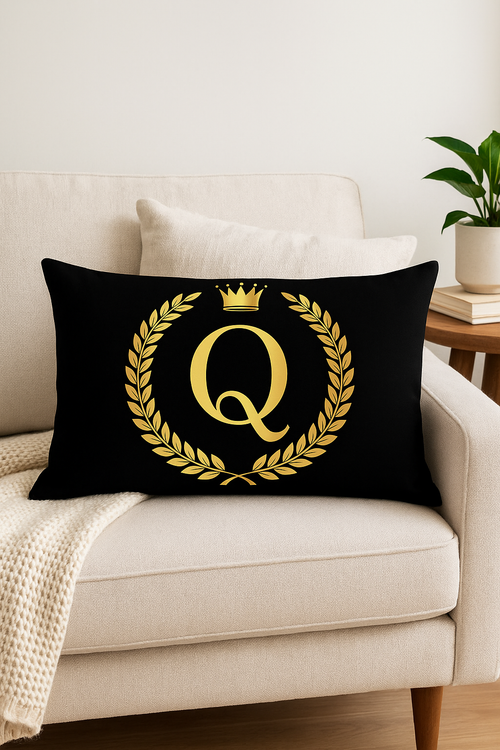 housse de coussin décorative motif lettres noires dorées - vue 2 sur 2