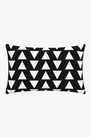housse-de-coussin-g-om-trique-noir-et-blanc-pour-canap-0.png