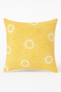 housse de coussin jaune carrée pour décoration intérieure