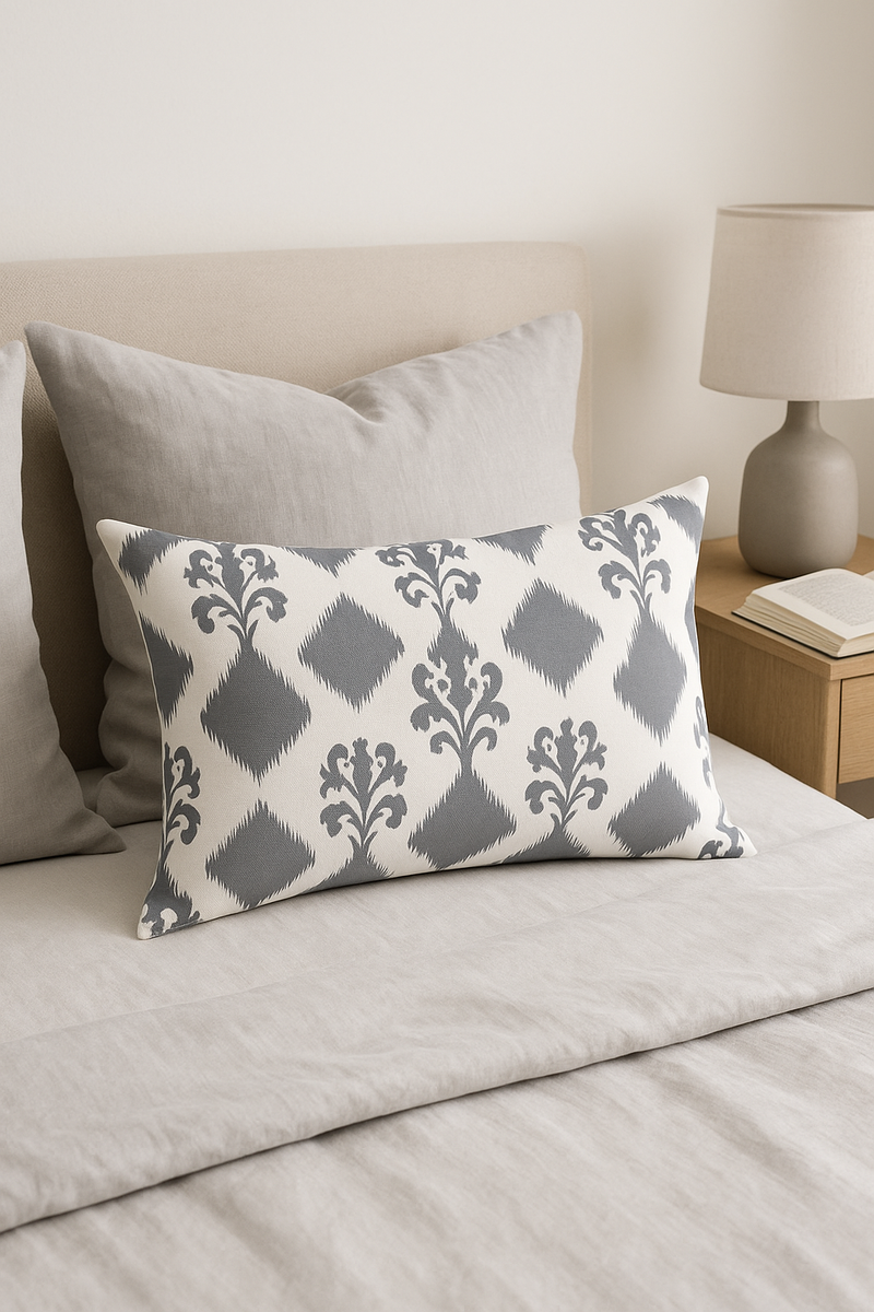 housse de coussin rectangulaire motif géométrique gris patchwork décoratif