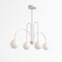 Lustre design LED à branches dorées avec boules en verre Light